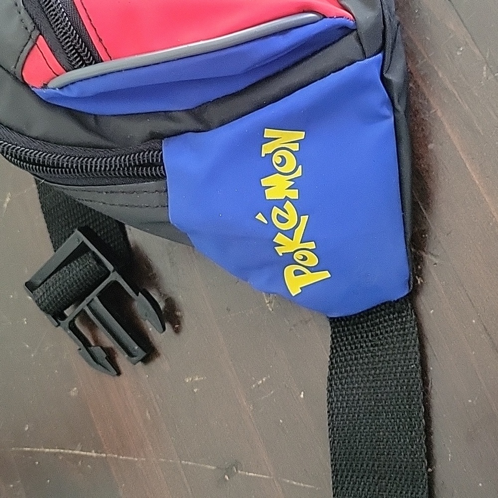 1998 Official Nintendo Pokemon Fanny Pack - Picture 3 of 6